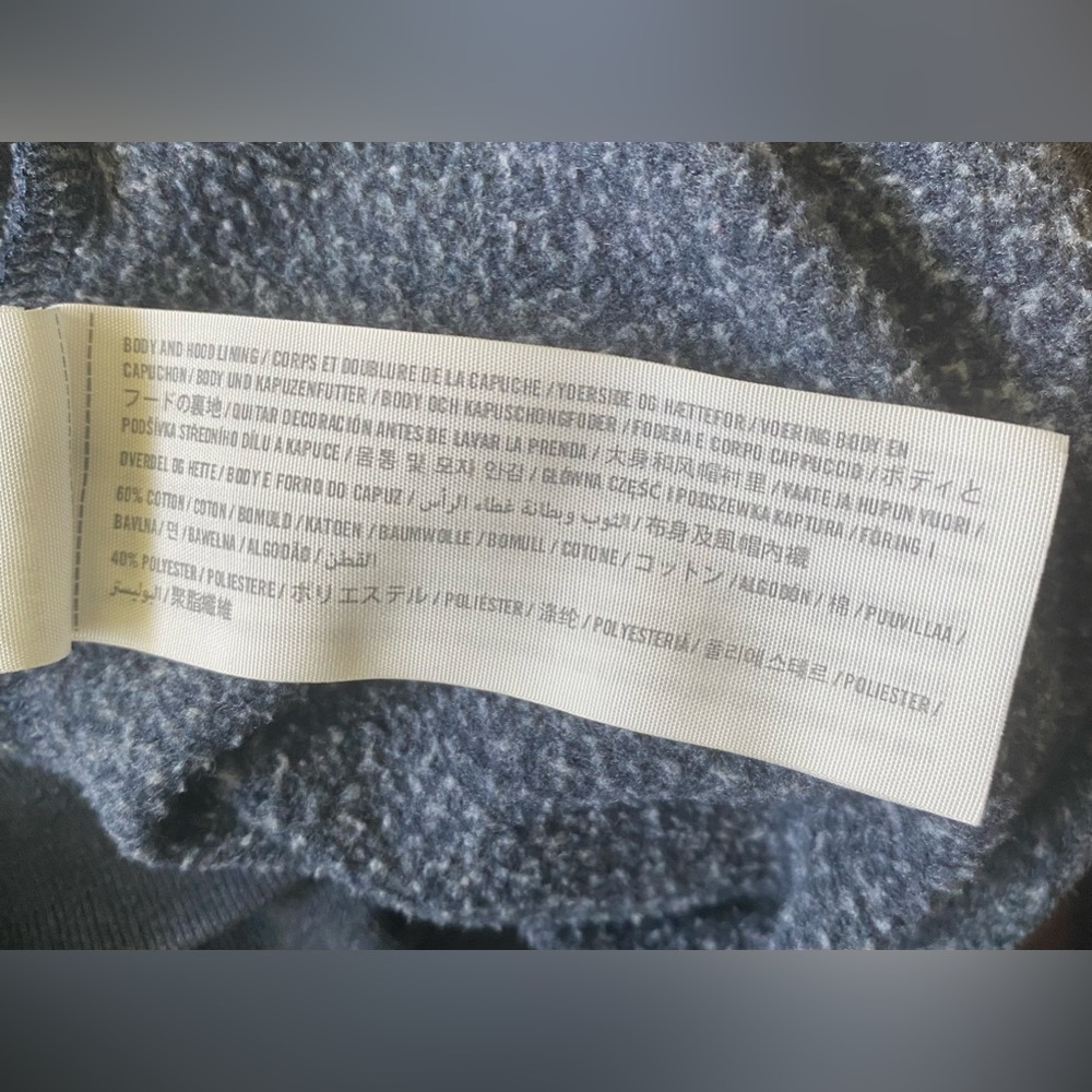Hollister Hoodie Adult Medium Gray Sweatshirt Front Pocket Drawstring Distressed - Picture 3 of 8